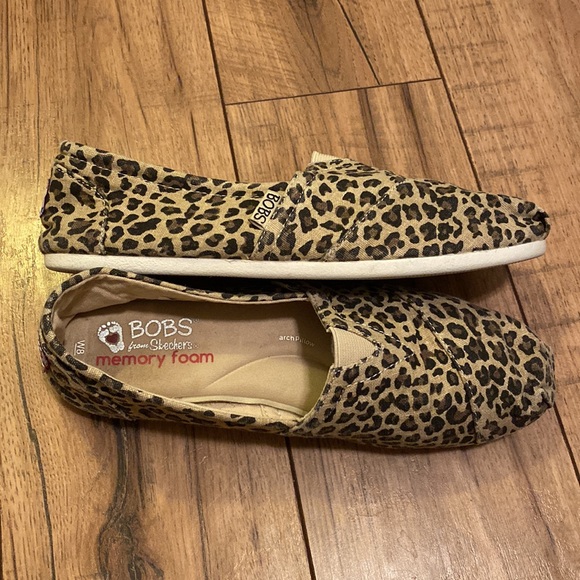 Women’s Bobs by Skechers - Picture 2 of 4